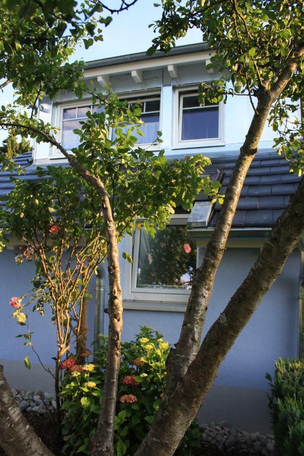 Ferienwohnung ANNA - charmante Ferienwohnung in bevorzugter Lage Konstanz Exterior foto